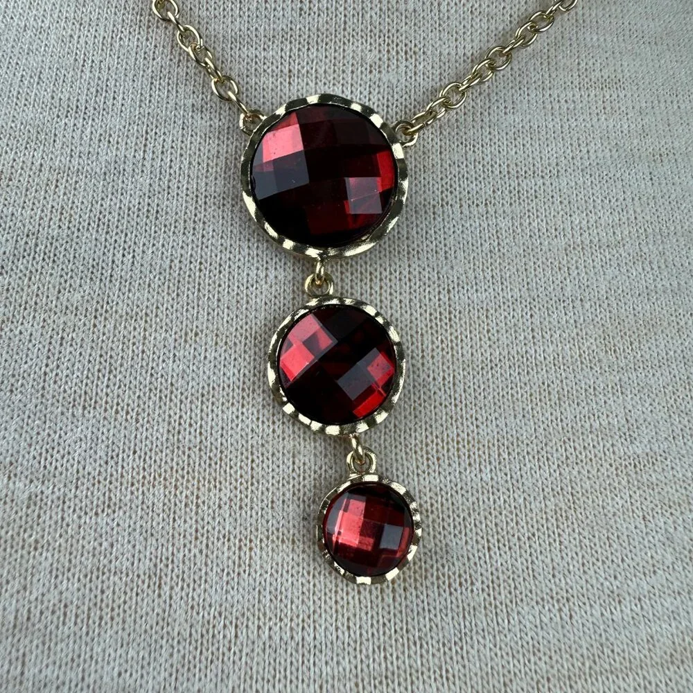 Red Acrylic Drop Gold Tone Chain Necklace 18